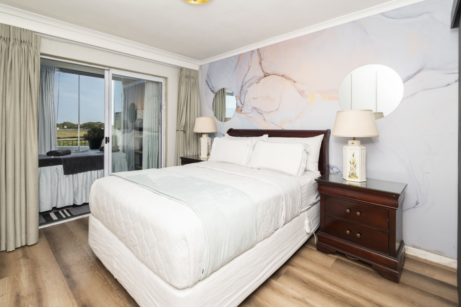 2 Bedroom Property for Sale in Royal Ascot Western Cape